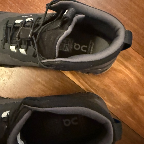 On Cloud Cloudhero Mid Waterproof Size 5.5Y. New Without box. - Picture 7 of 7